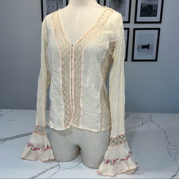Daytrip Tops Cream Long Bell Sleeve Lace Blouse Sequin Detail Day Trip 0 Cotton Blouse